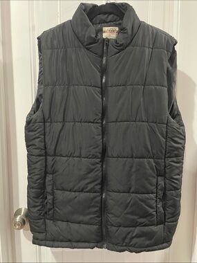 Open Trails Men's Black Quilted Puffer Vest